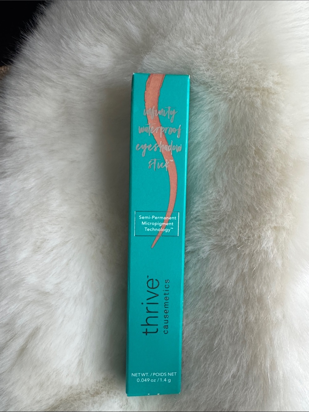 thrive causemetics Teal Box with Rose Gold Accent